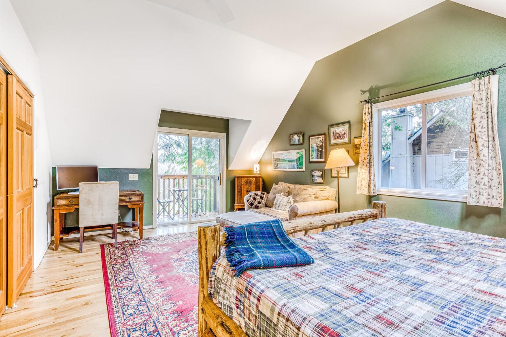 Roaring River Retreat Welches Room photo